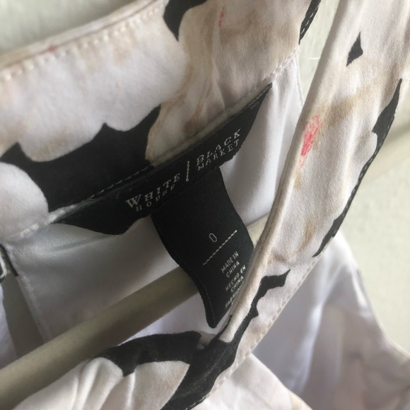 WHBM structured floral halter top - Picture 4 of 9